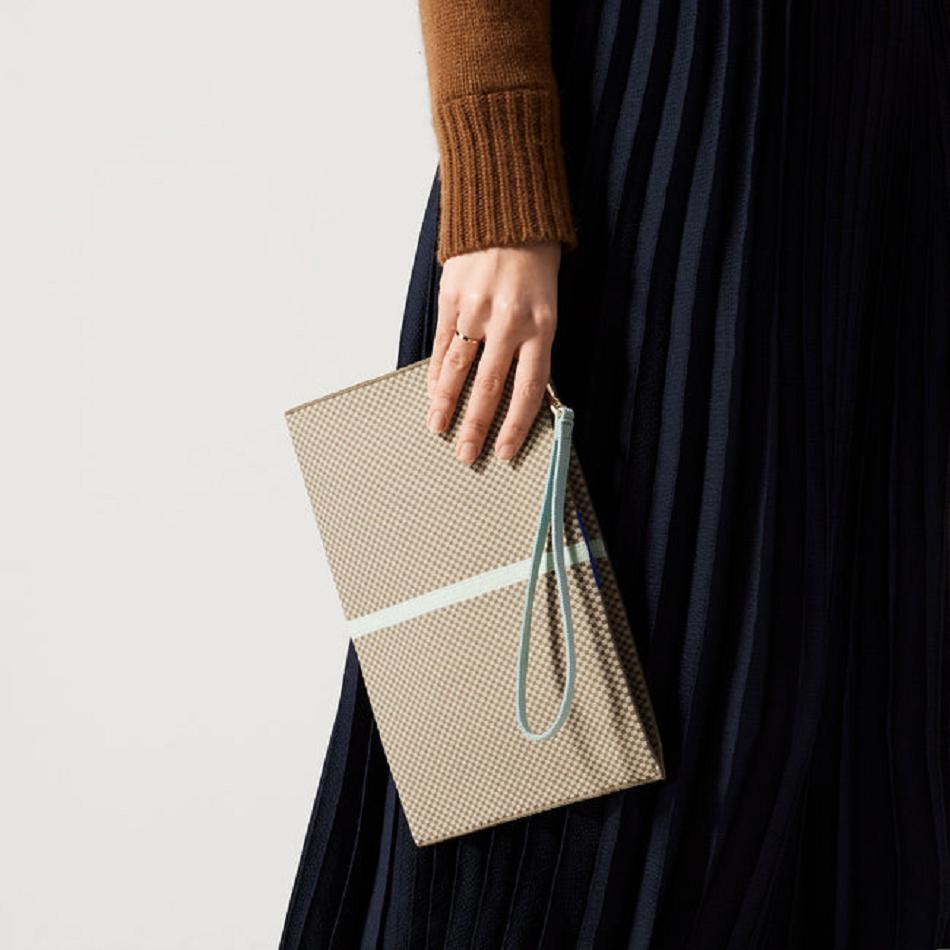 Rothy's The Wristlet Geldbörse Damen Beige | DEJZR17050